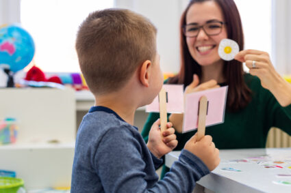 Children,speech,therapy,concept.,preschooler,practicing,correct,pronunciation,with,a